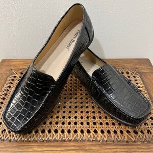 Size 11W Black Patent Crocodile-Embossed Hazel-7 Slip-on Pierre Dumas Loafers